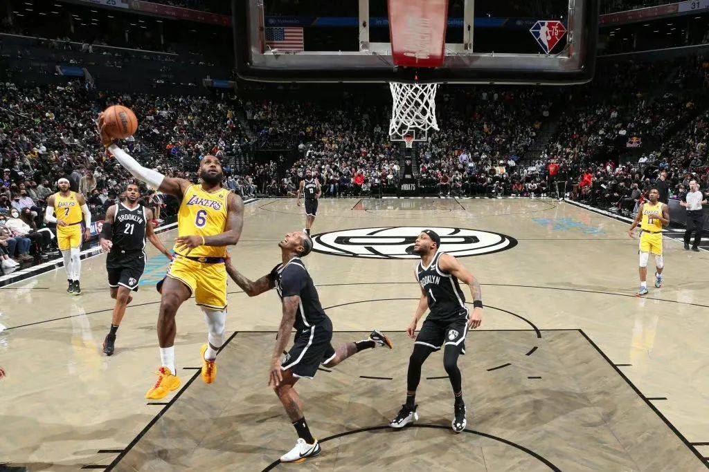 关于篮网队在比赛中取得胜利,晋级到了半决赛的信息 关于篮网队在比赛中取得胜利,晋级到了半决赛的信息