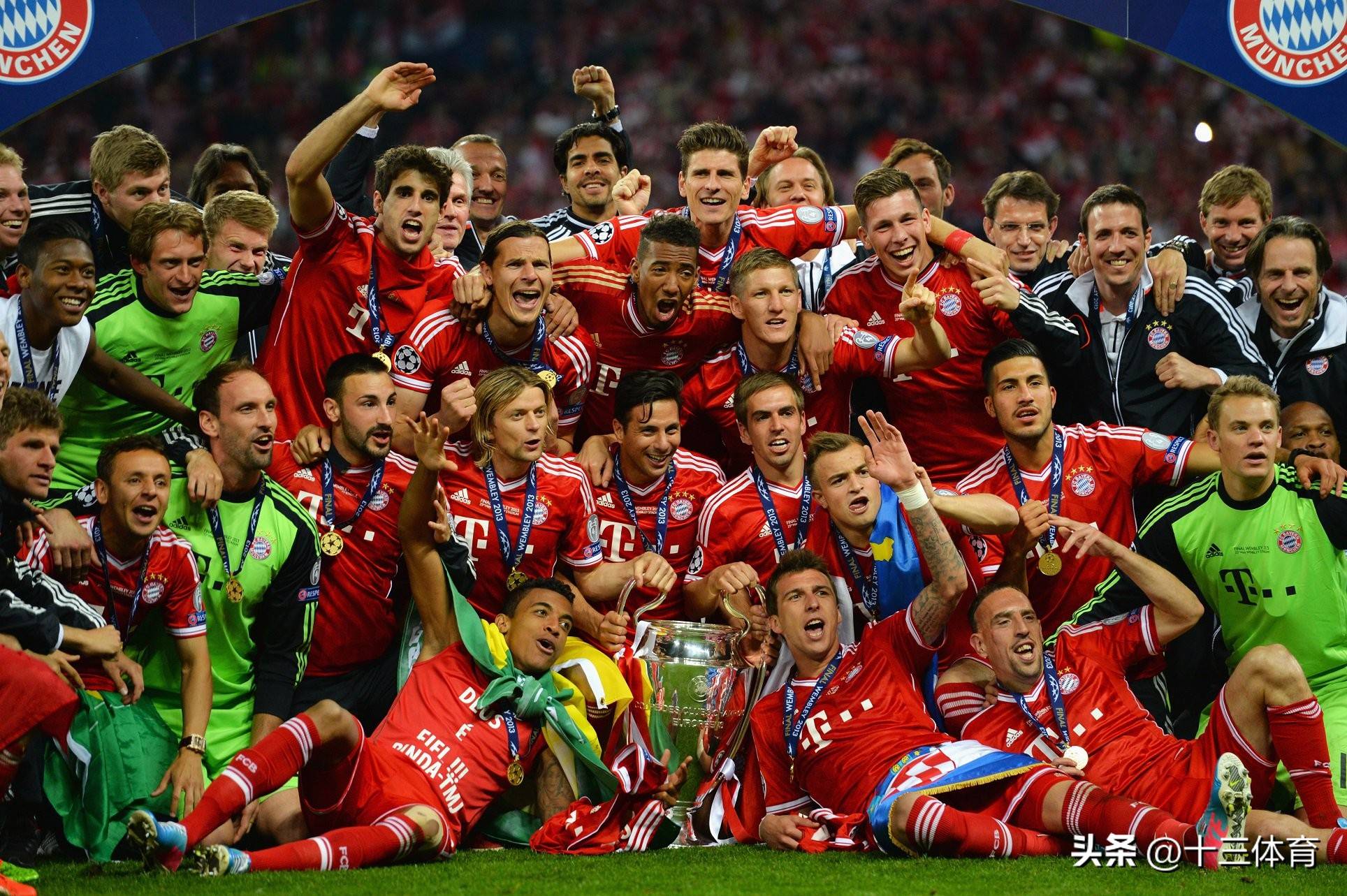 欧国联盛事连连精彩,球场上的战斗场面壮观 欧国联盛事连连精彩,球场上的战斗场面壮观