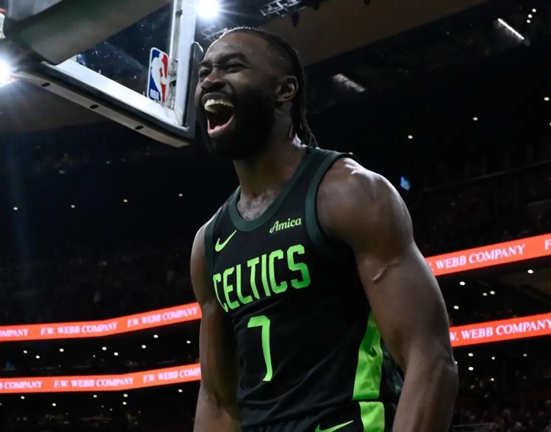 猛龙胜凯尔特人,西门破门贡献关键得分 猛龙胜凯尔特人,西门破门贡献关键得分