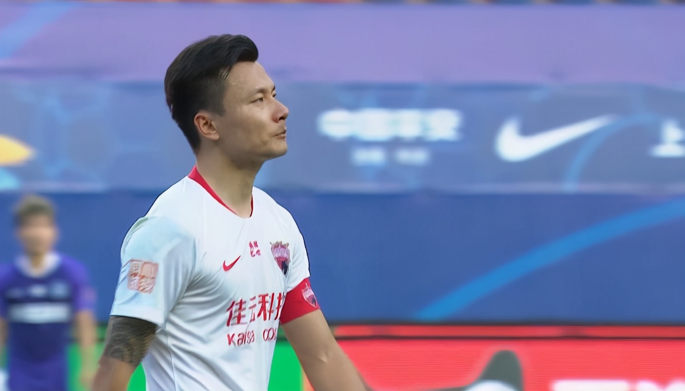 伦辛朴登客场取胜,保级形势稍稍缓解 伦辛朴登客场取胜,保级形势稍稍缓解