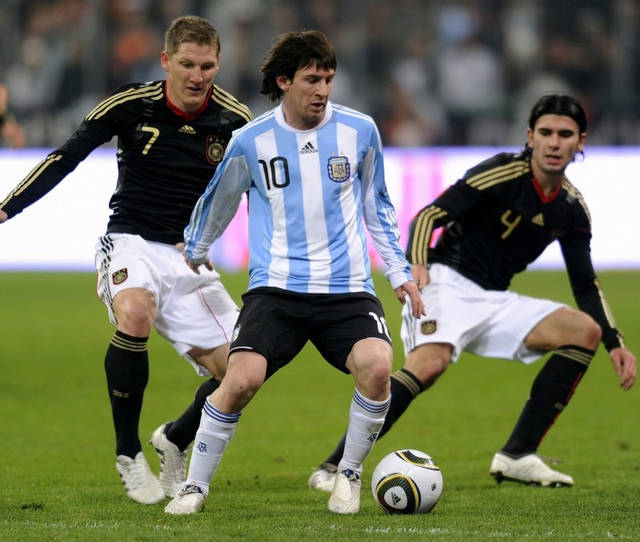 布莱顿与沃特福德踢平，保持稳定排名的简单介绍