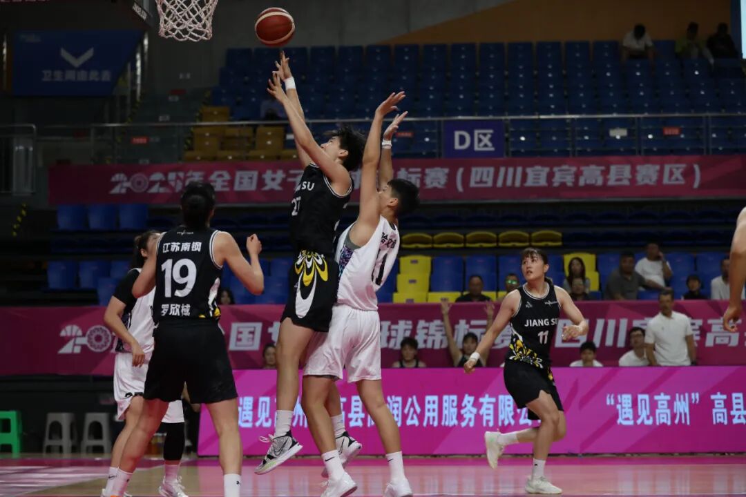 辽宁女篮力克河北队，实力展现无疑