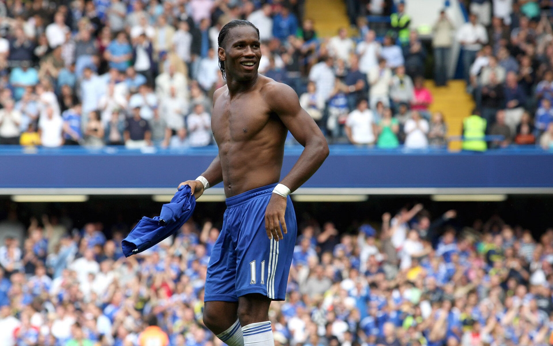 圣西罗的镜像，当意甲焦点战在深圳响起回声