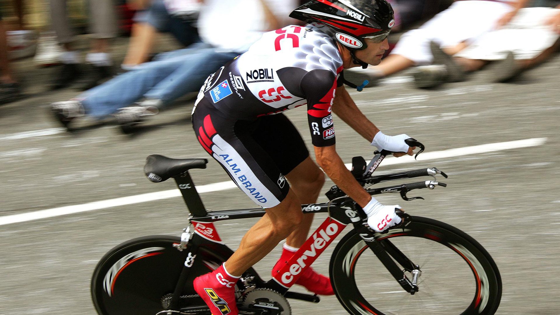 神之一板，当王皓的弧圈划破哥德堡的夜空—中瑞之战，一场定义了唯一性的绝杀